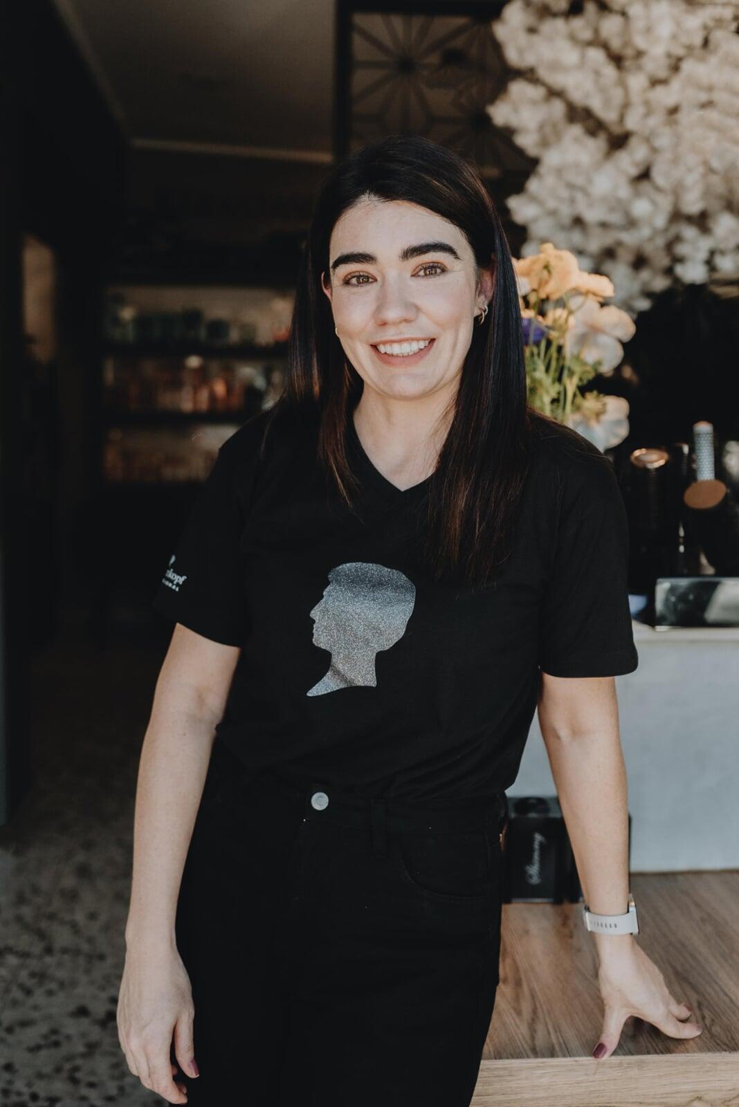 Manolene the extnesion and Curl Queen at 178 On Mane Hair Salon