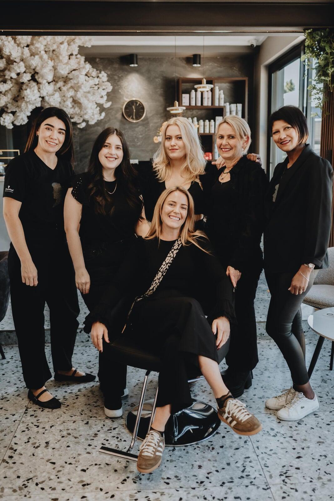 Image of stylist with client